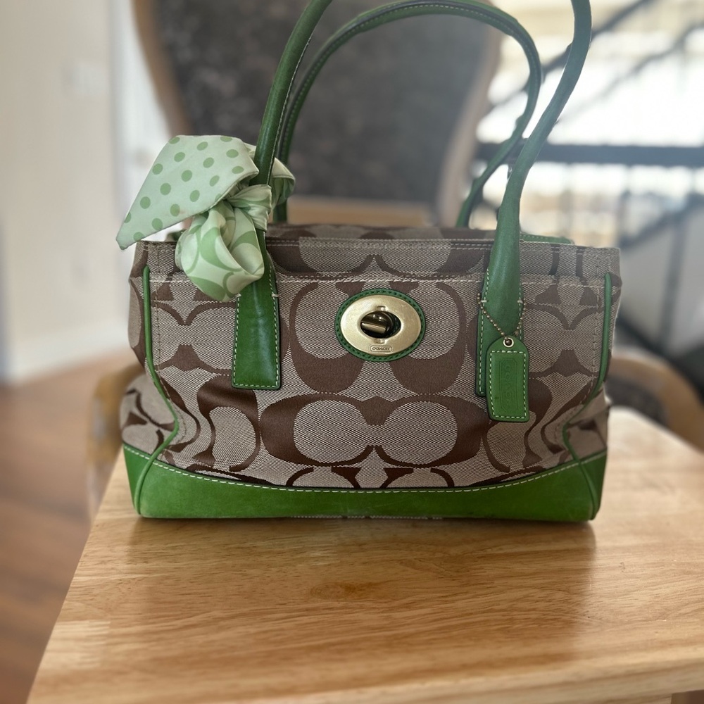 Coach Madeline Signature Tote Handbag Stachel Jacquard Green Leather COA